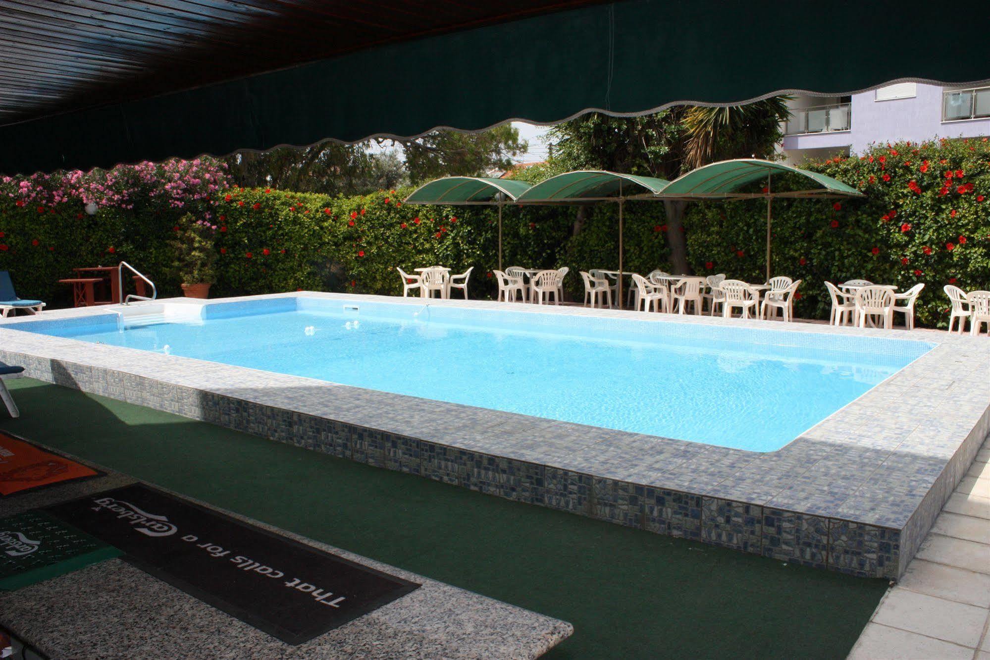 לימסול Tycoon Apartments מראה חיצוני תמונה